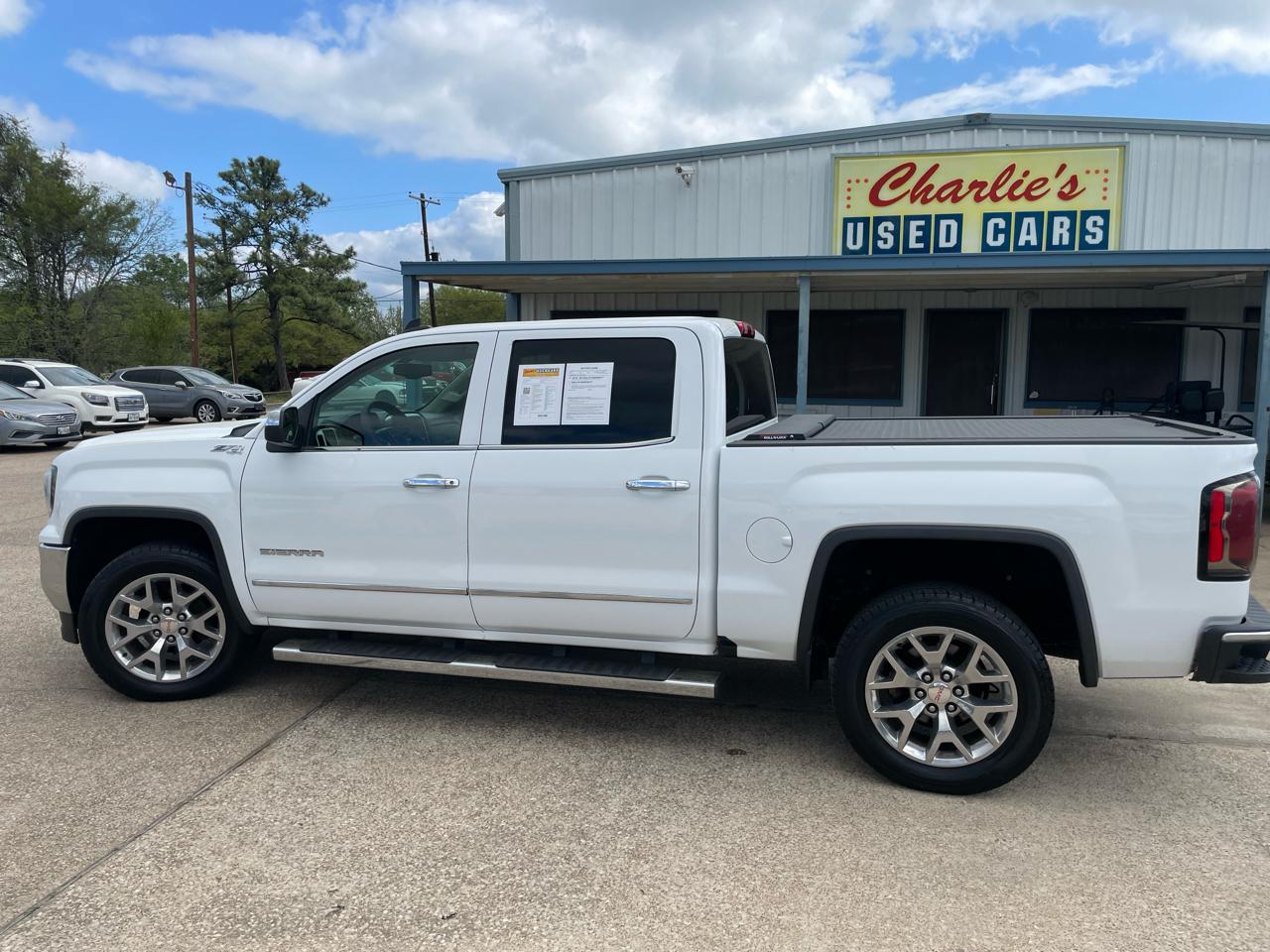 GMC Sierra 1500 4WD Crew Cab 143.5" SLT 2018