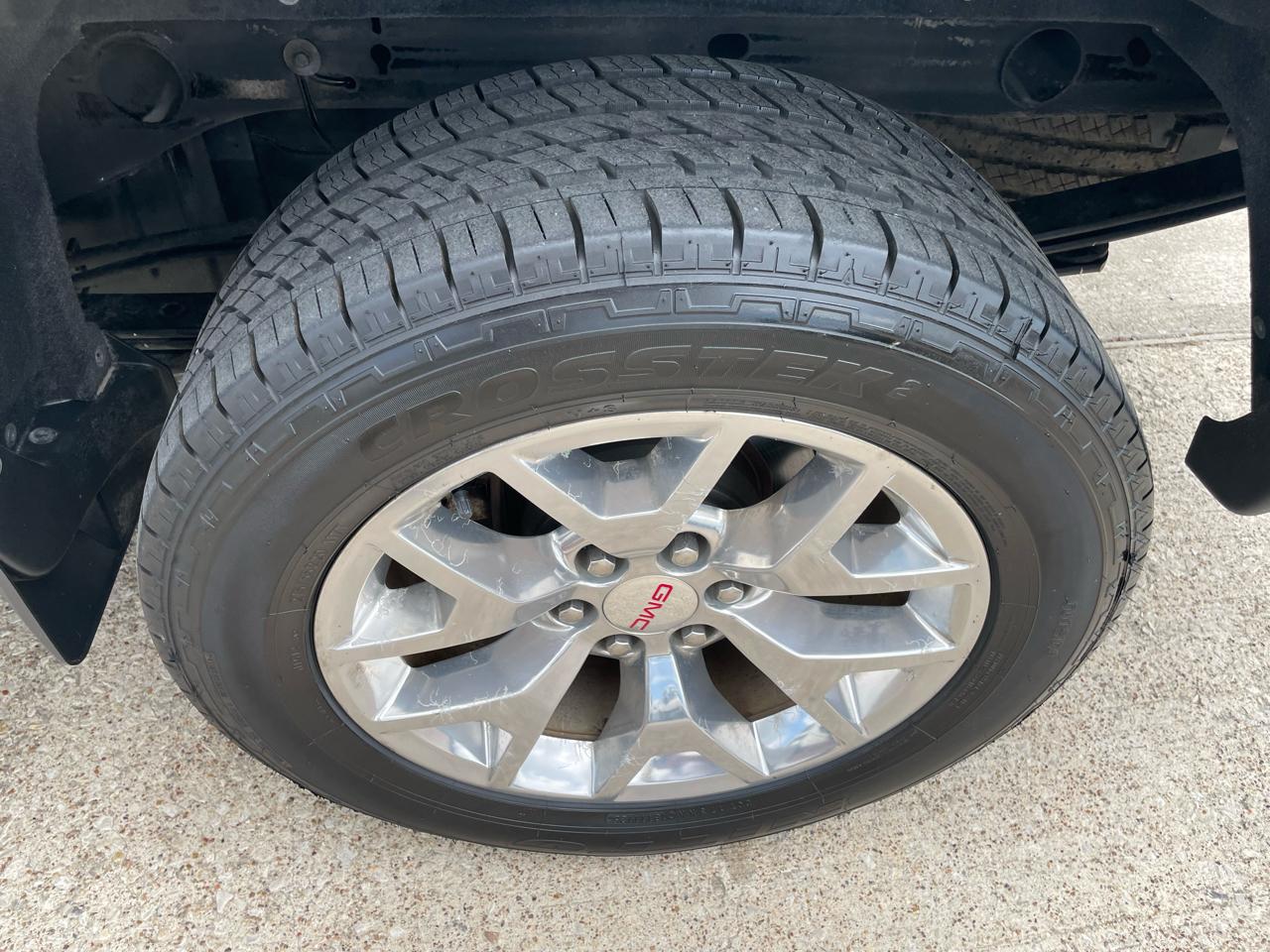 GMC Sierra 1500 4WD Crew Cab 143.5" SLT 2018