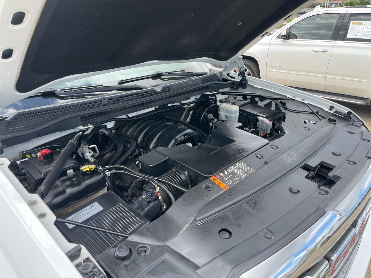 GMC Sierra 1500 4WD Crew Cab 143.5" SLT 2018