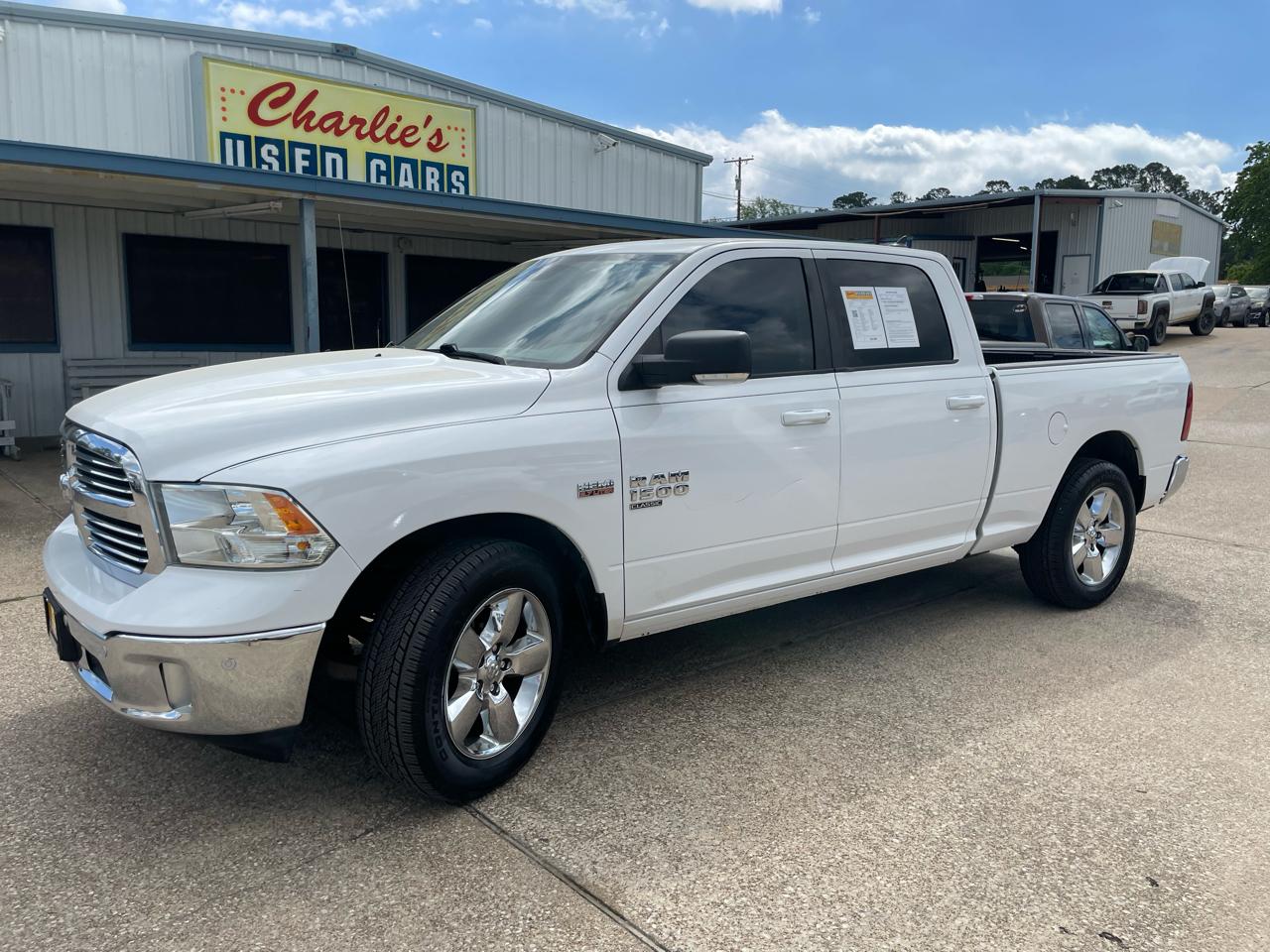 GMC Sierra 1500 4WD Crew Cab 143.5" SLT 2018