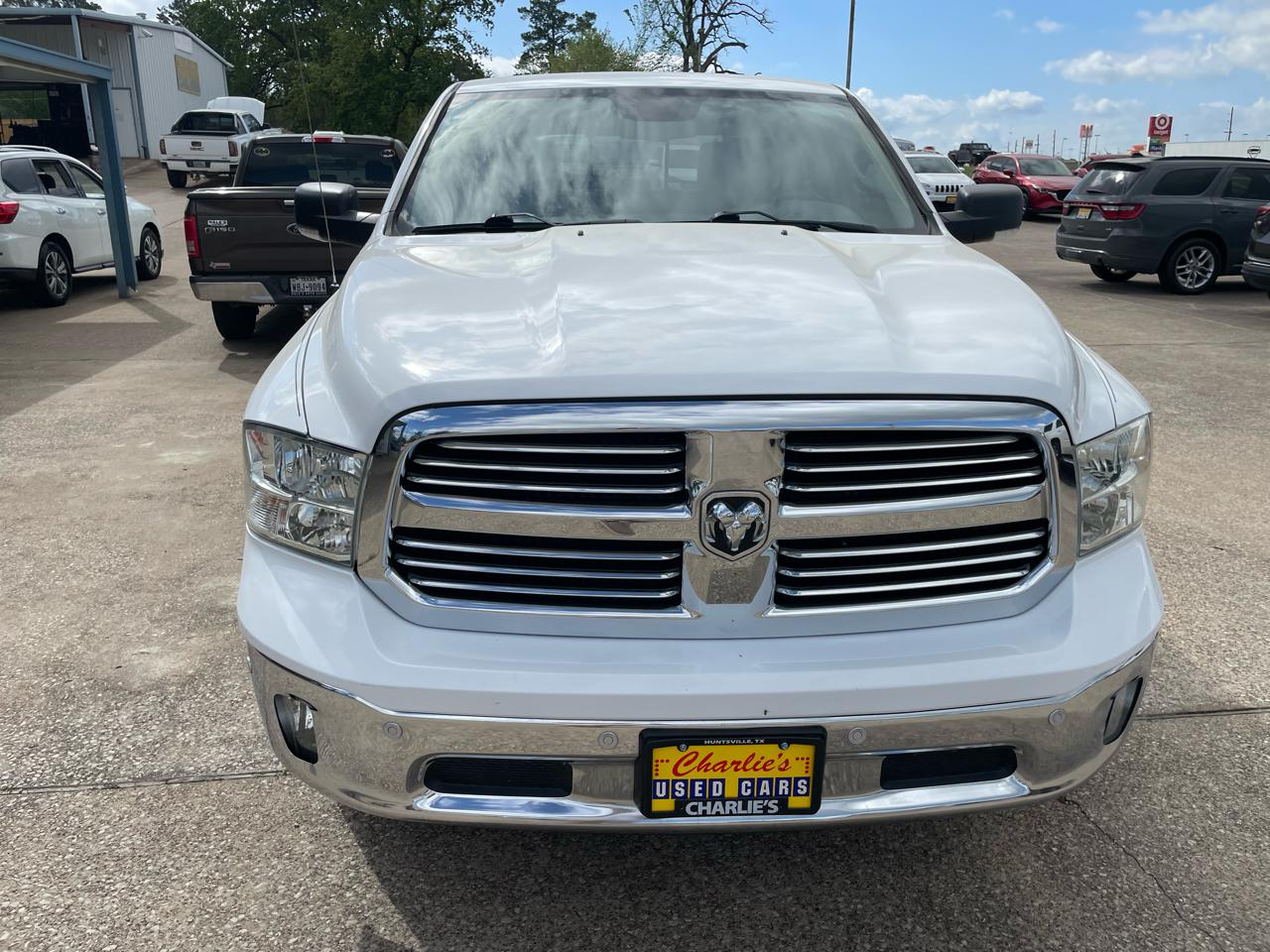 RAM 1500 Classic Lone Star 4x2 Crew Cab 6'4" Box 2019