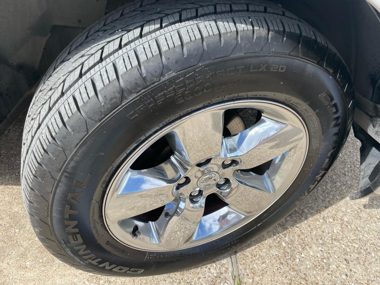 RAM 1500 Classic Lone Star 4x2 Crew Cab 6'4" Box 2019