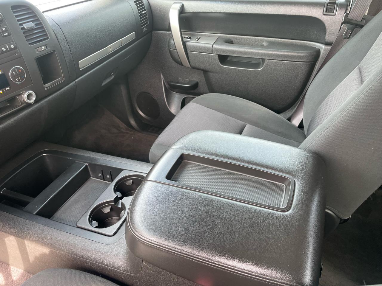 Chevrolet Silverado 2500HD 2WD Crew Cab 153.7" LT 2013