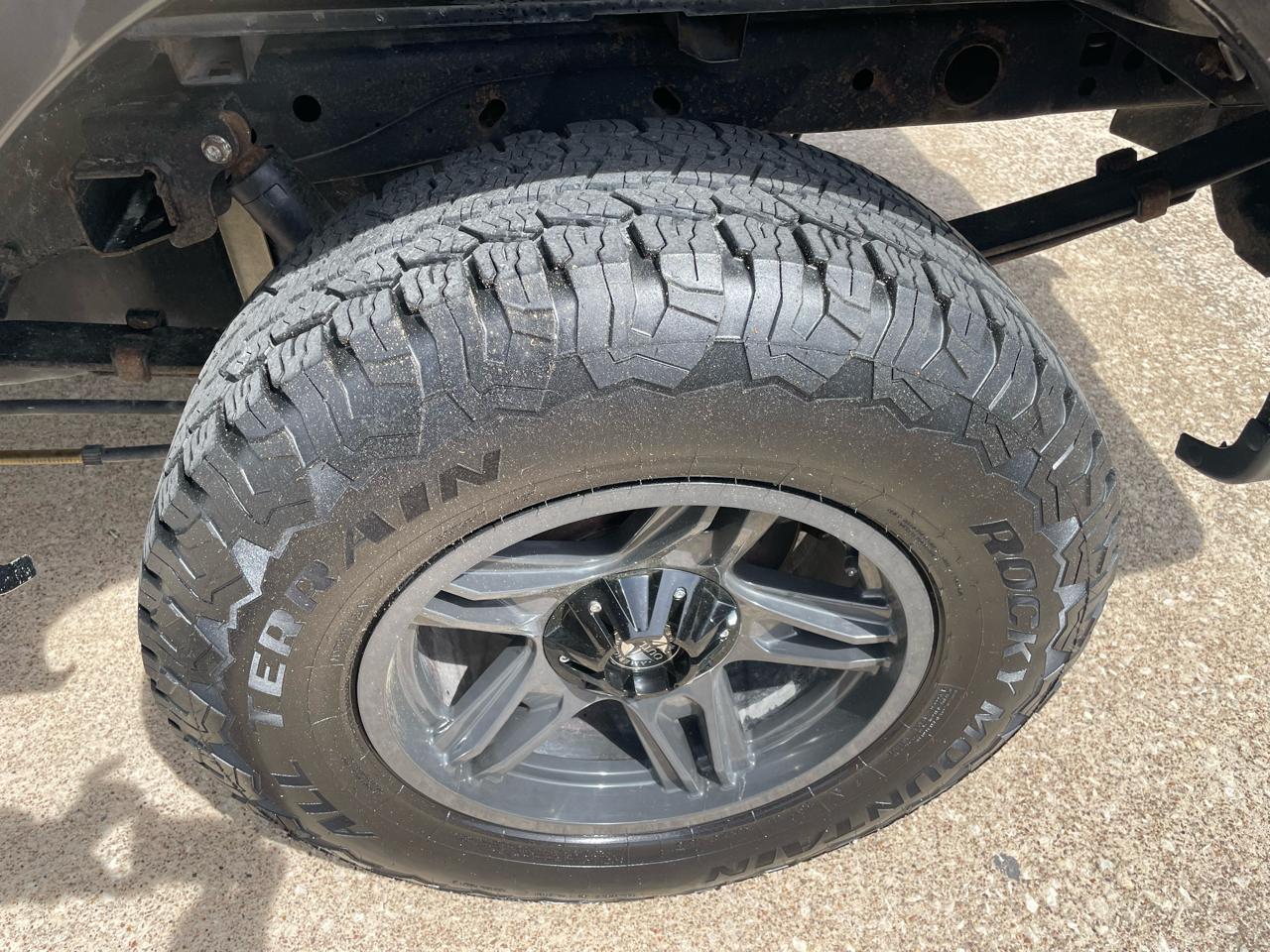 Ford F-150 Reg Cab 126" XLT 2006