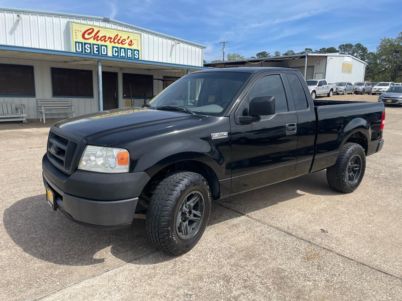 Ford F-150 Reg Cab 126" XLT 2006