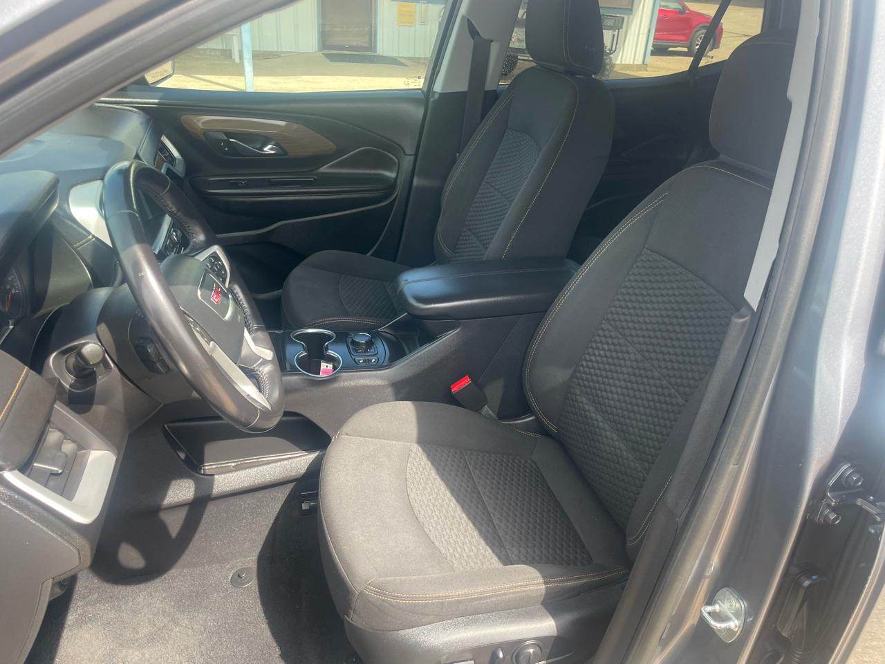 GMC Terrain FWD 4dr SLE 2021