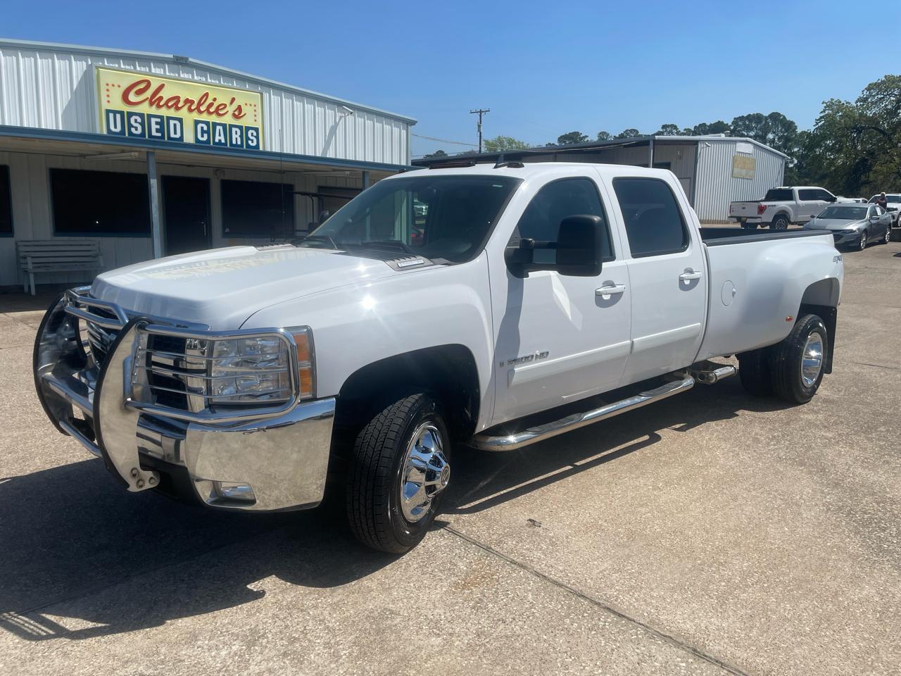 2008 Chevrolet Silverado 3500HD 4WD Crew Cab 167" DRW LTZ