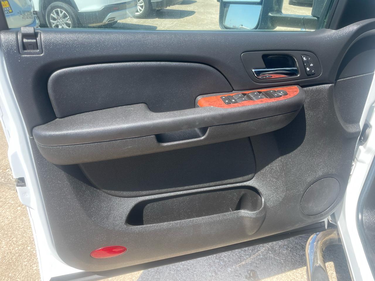 Chevrolet Silverado 3500HD 4WD Crew Cab 167" DRW LTZ 2008