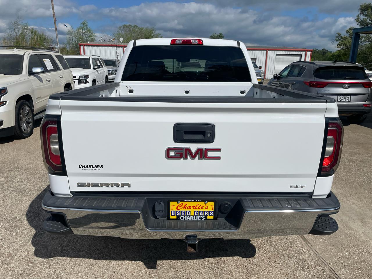 GMC Sierra 1500 4WD Crew Cab 143.5" SLT 2018