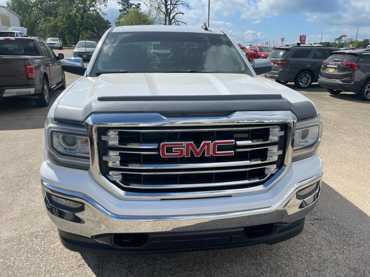 GMC Sierra 1500 4WD Crew Cab 143.5" SLT 2018