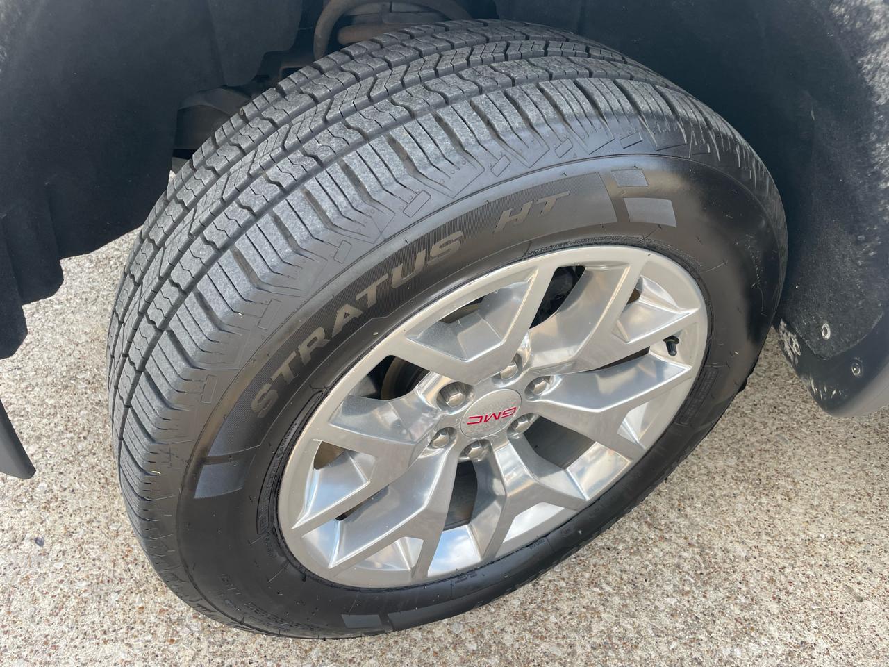 GMC Sierra 1500 4WD Crew Cab 143.5" SLT 2018