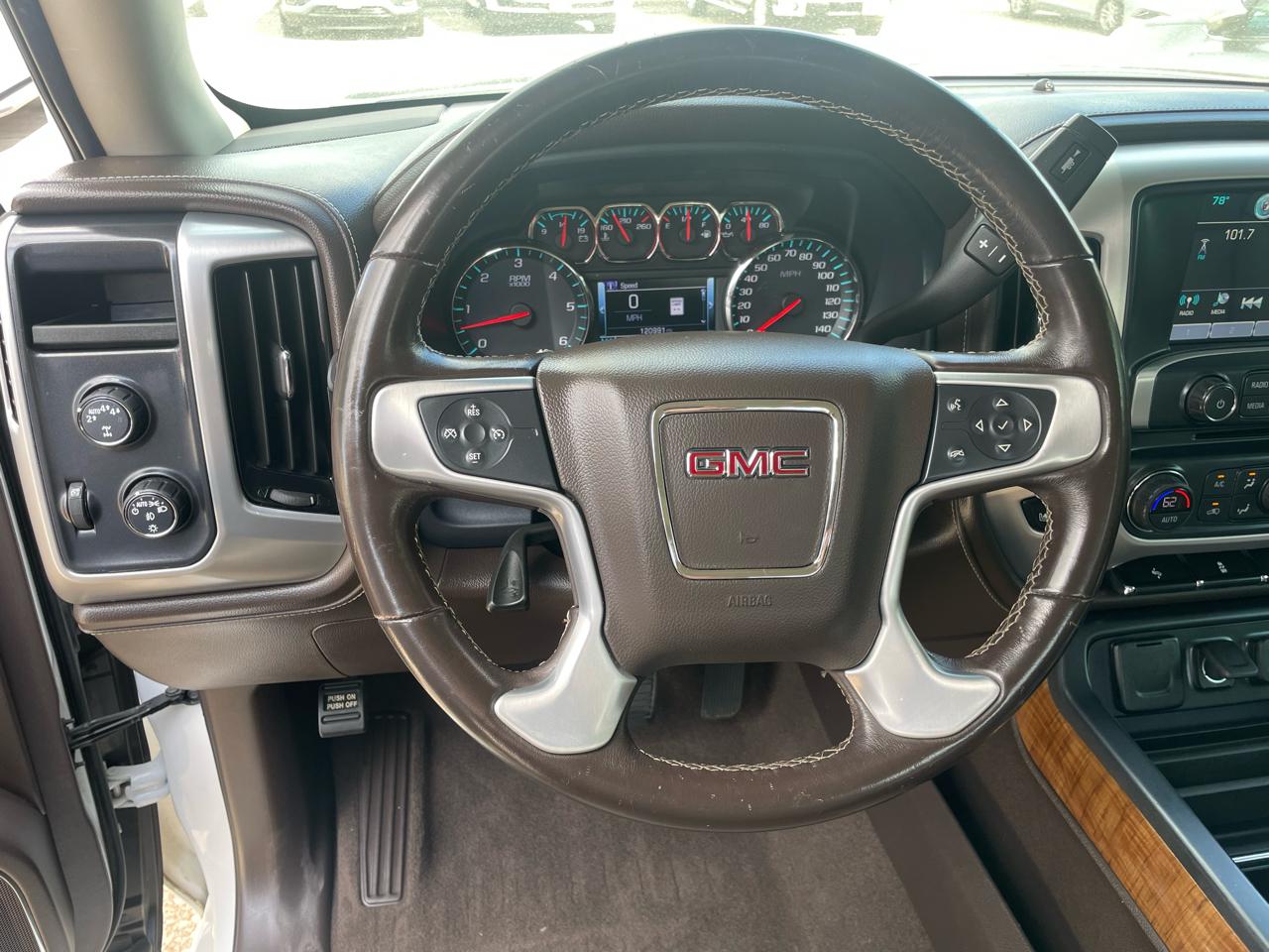 GMC Sierra 1500 4WD Crew Cab 143.5" SLT 2018