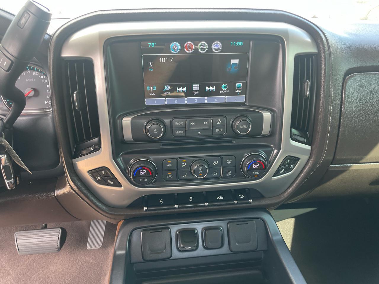 GMC Sierra 1500 4WD Crew Cab 143.5" SLT 2018