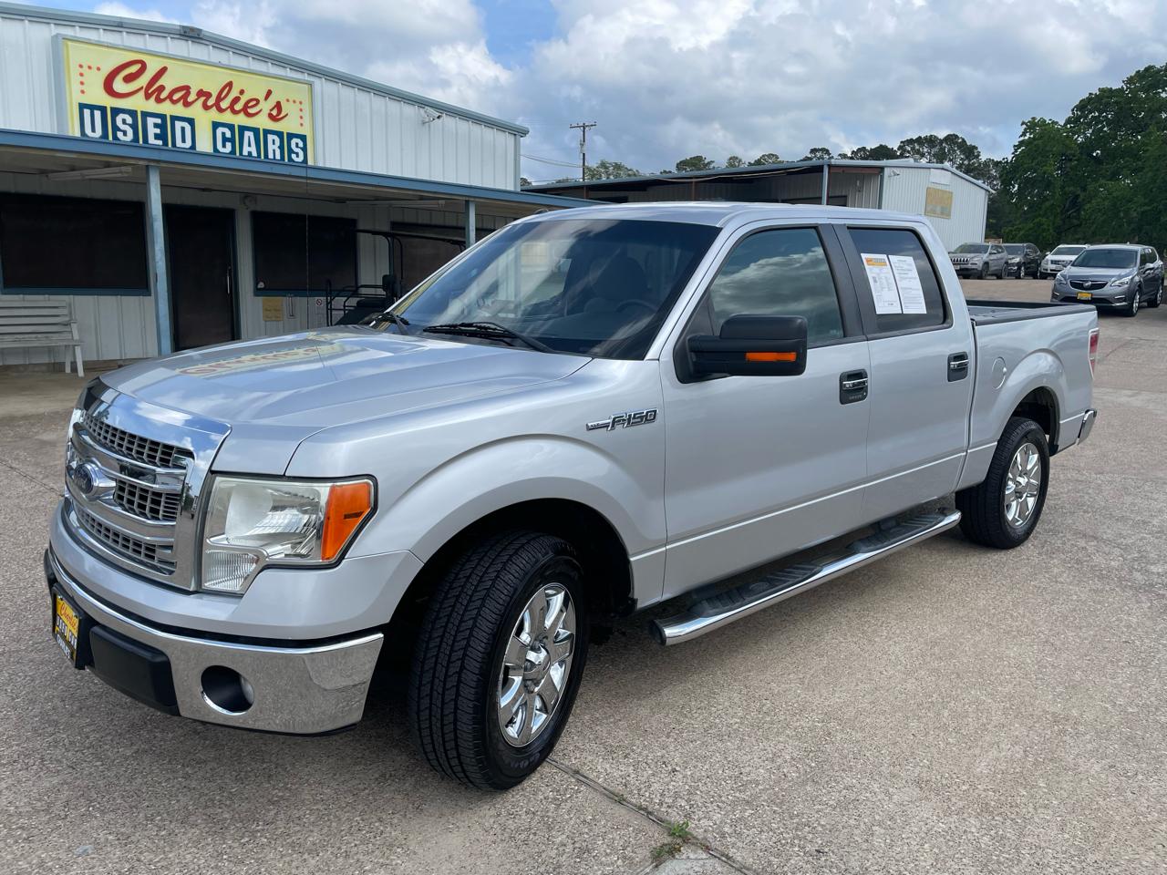 2013 Ford F-150 2WD SuperCrew 145" XLT
