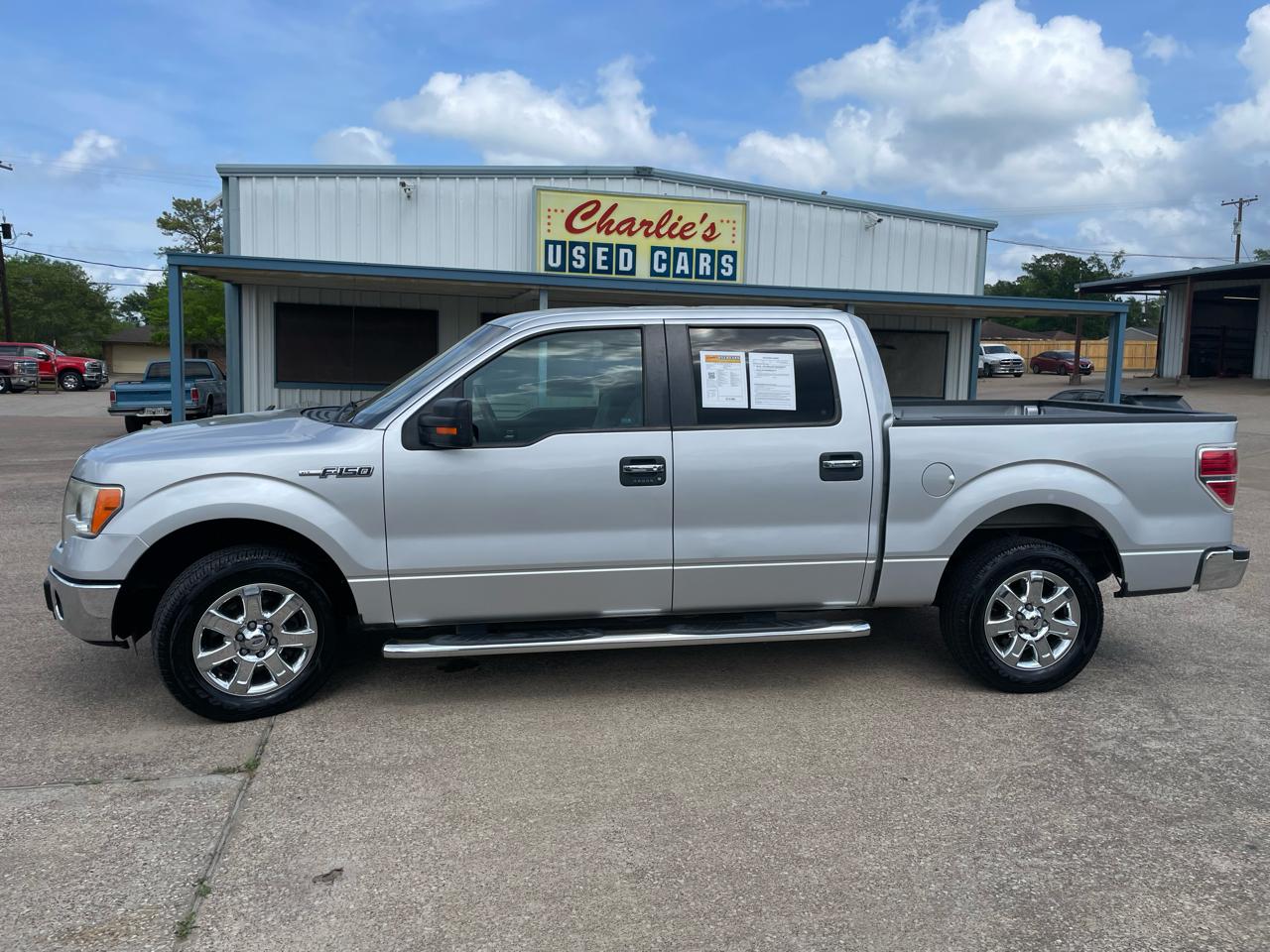 Ford F-150 2WD SuperCrew 145" XLT 2013