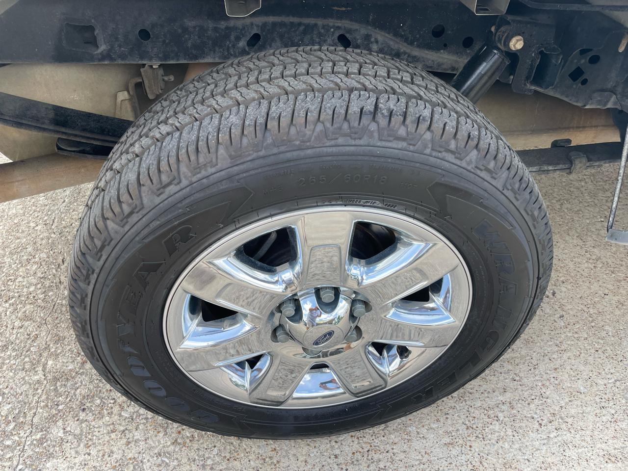 Ford F-150 2WD SuperCrew 145" XLT 2013