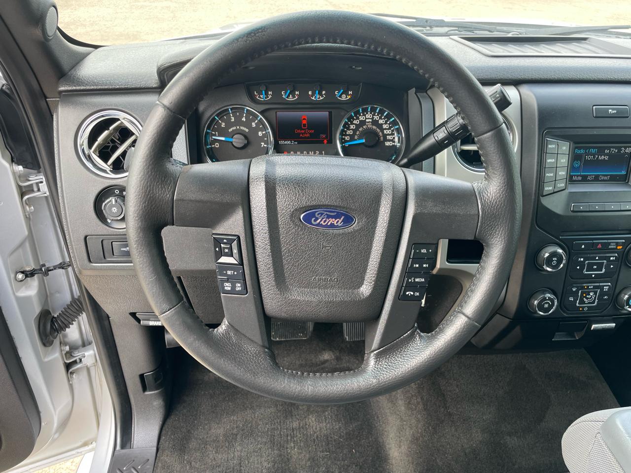 Ford F-150 2WD SuperCrew 145" XLT 2013