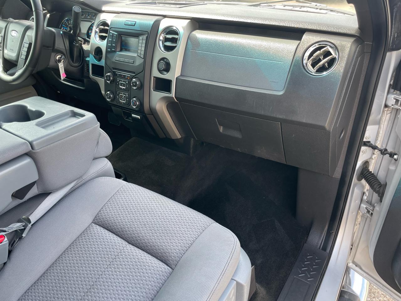 Ford F-150 2WD SuperCrew 145" XLT 2013