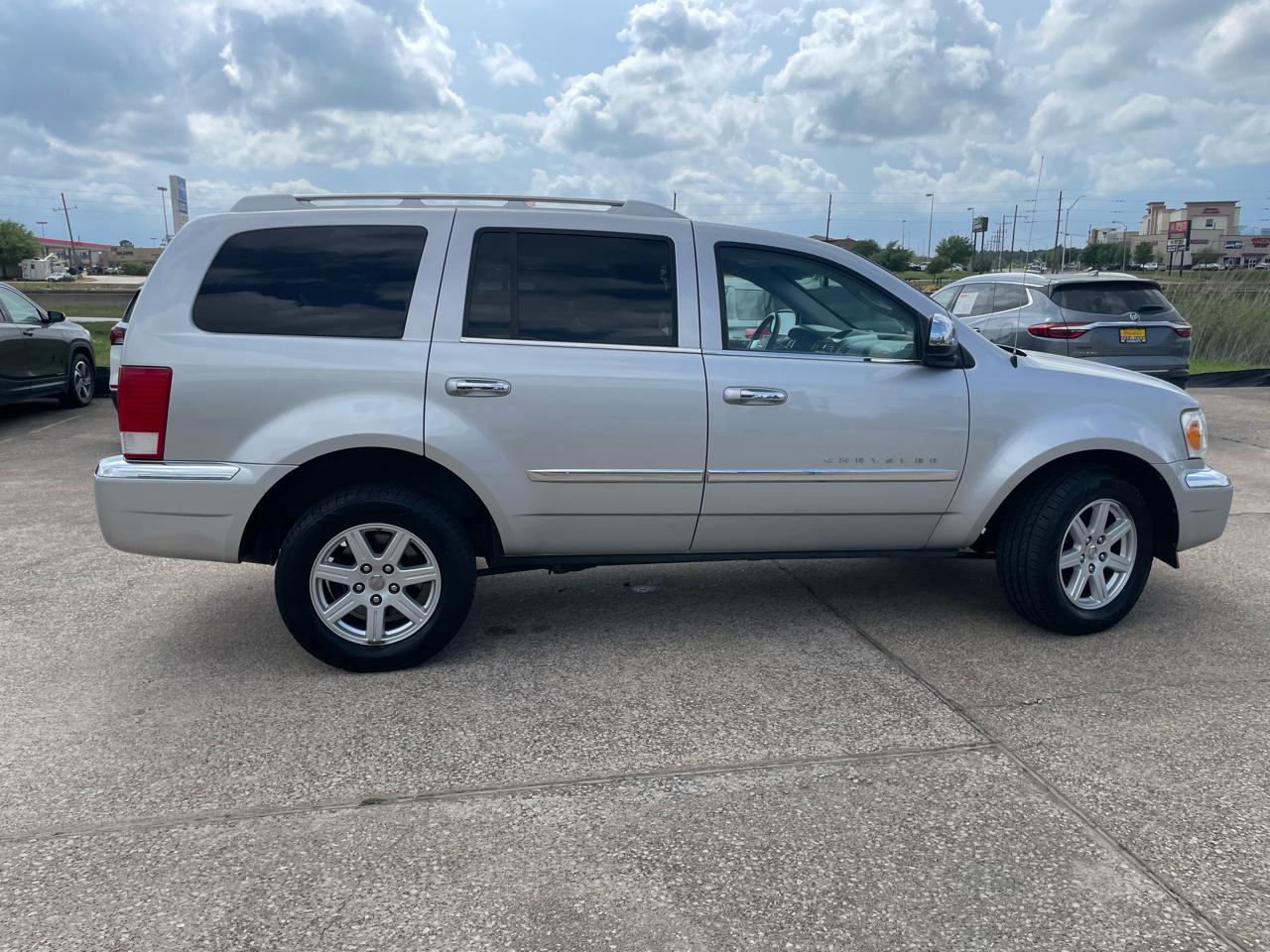 Chrysler Aspen 2WD 4dr Limited 2007