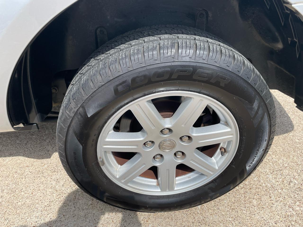 Chrysler Aspen 2WD 4dr Limited 2007