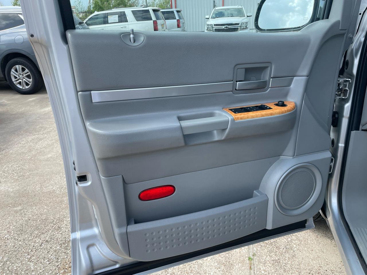 Chrysler Aspen 2WD 4dr Limited 2007