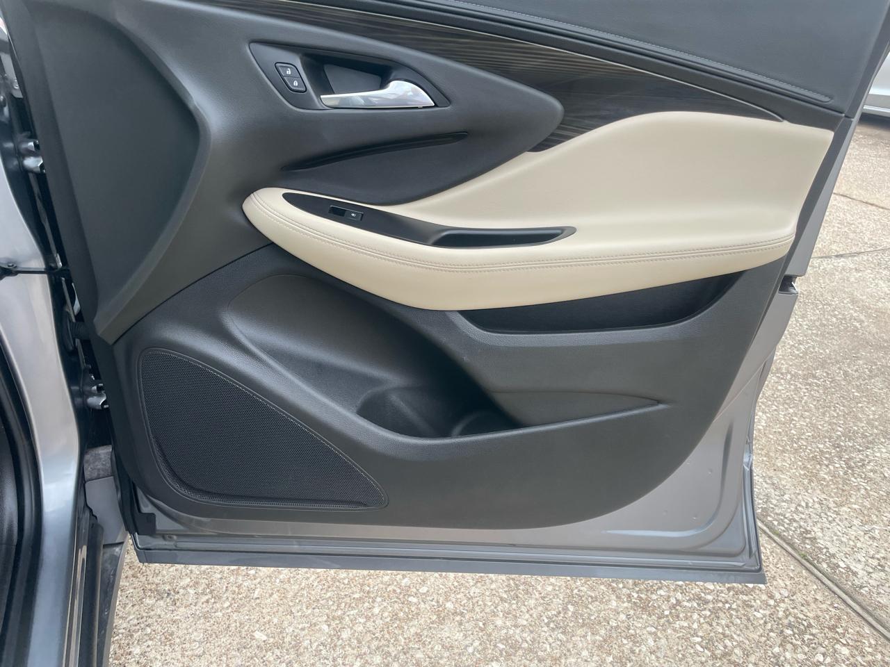 Buick Envision FWD 4dr Preferred 2019