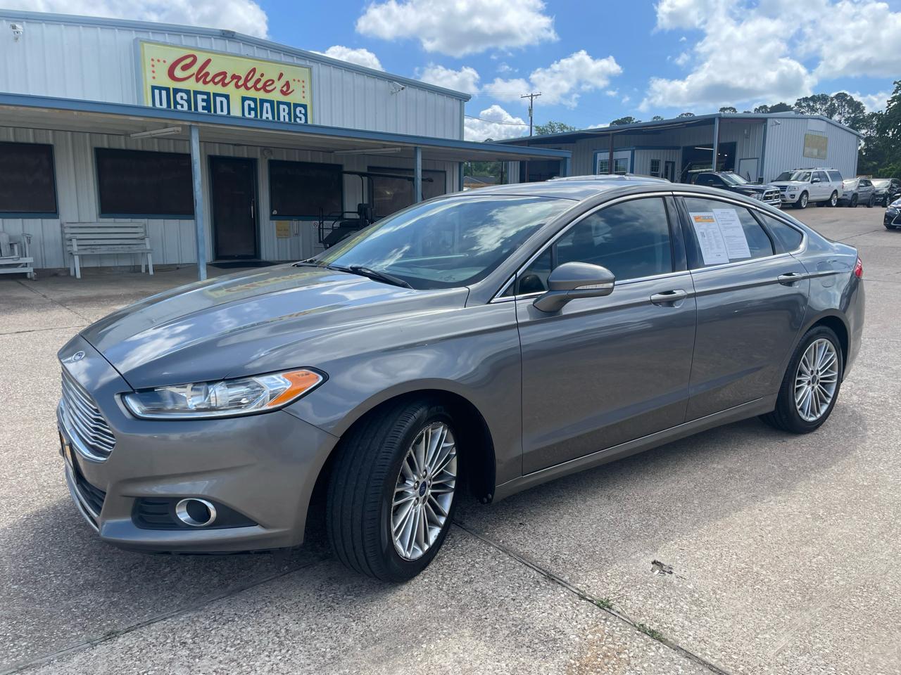 2014 Ford Fusion 4dr Sdn SE FWD