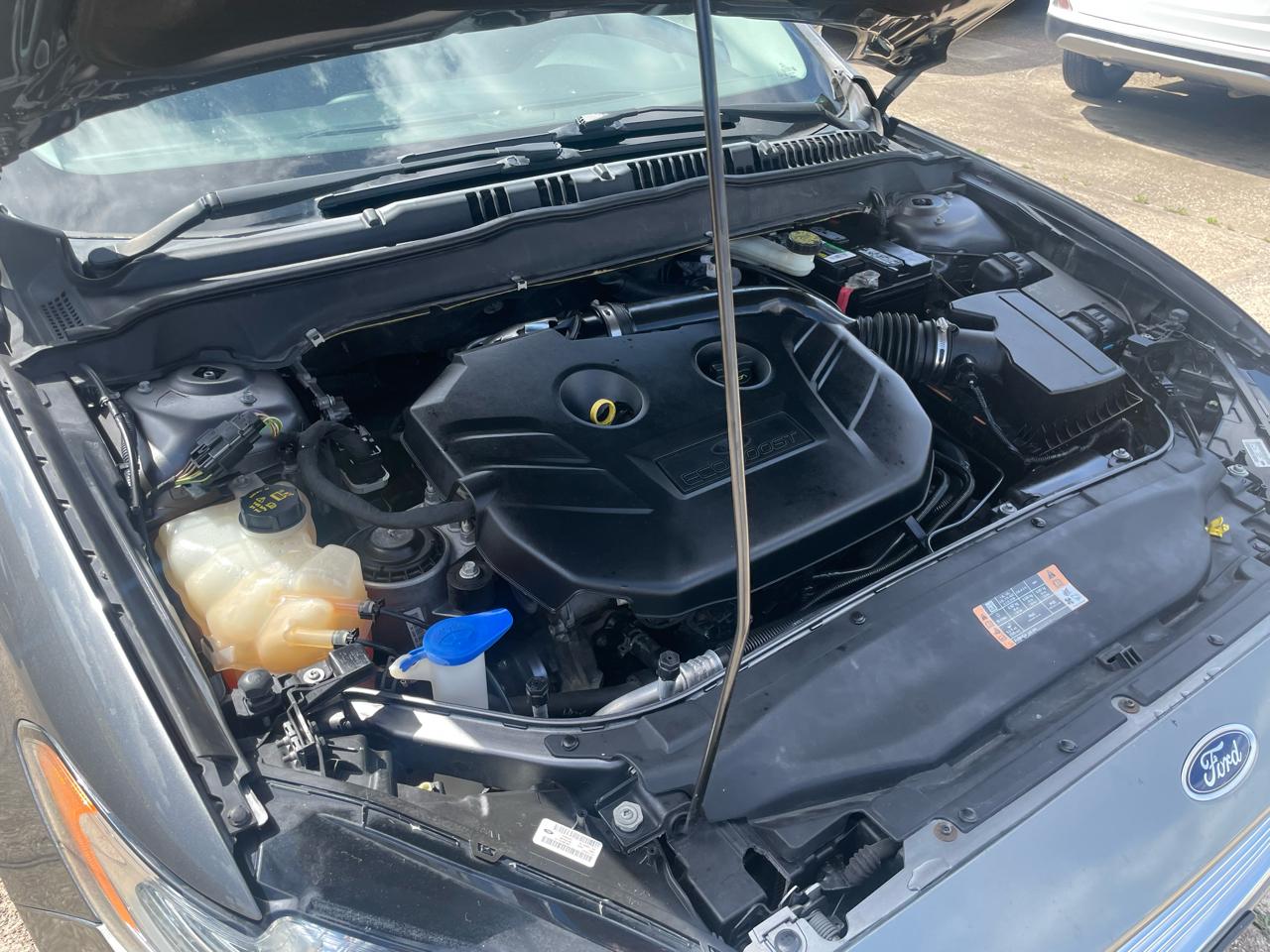 Ford Fusion 4dr Sdn SE FWD 2014