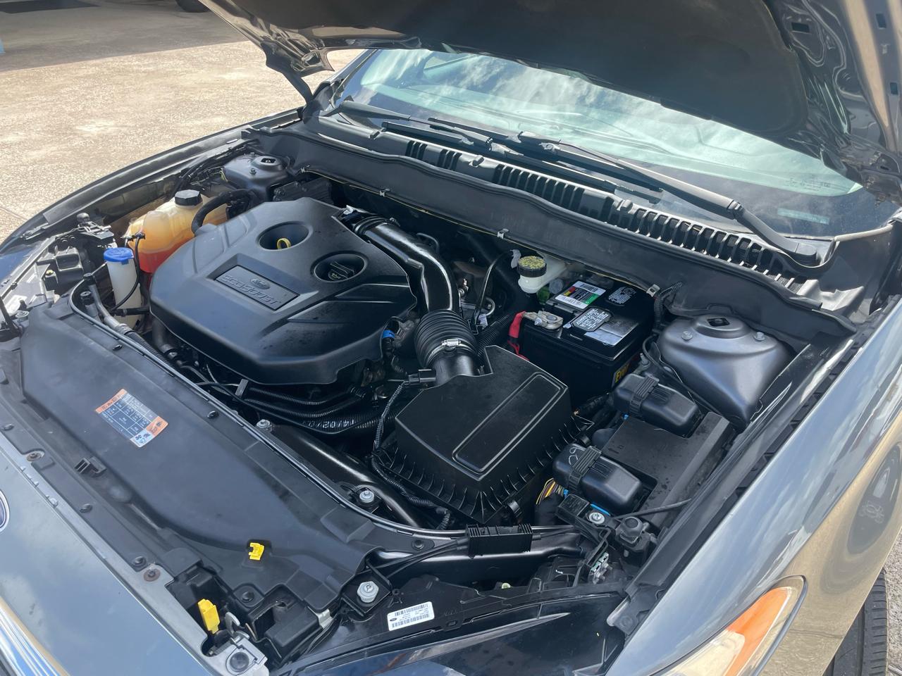 Ford Fusion 4dr Sdn SE FWD 2014