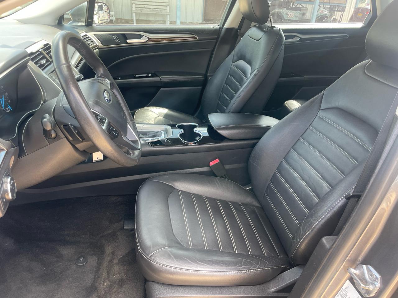 Ford Fusion 4dr Sdn SE FWD 2014