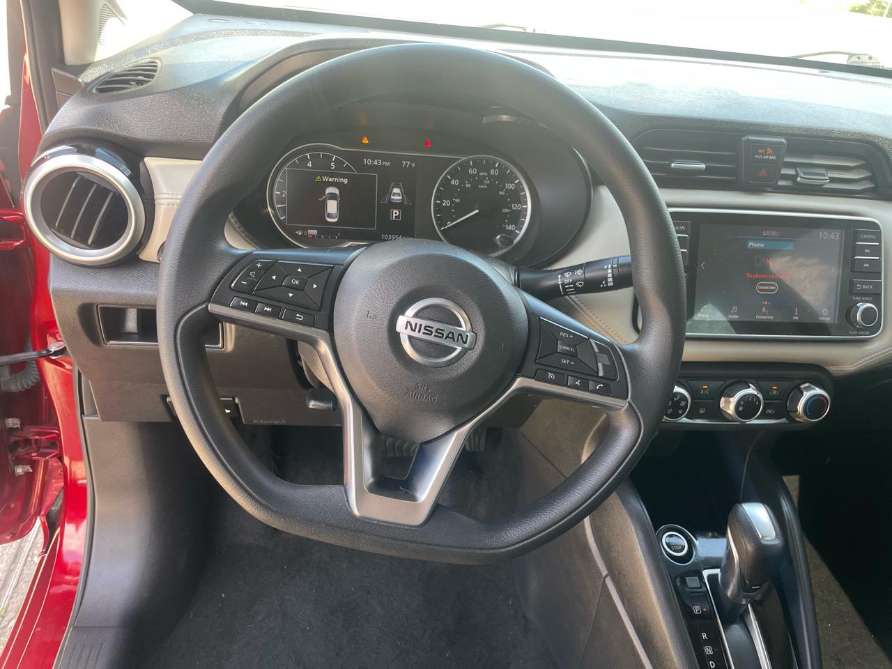 Nissan Versa SV CVT 2020