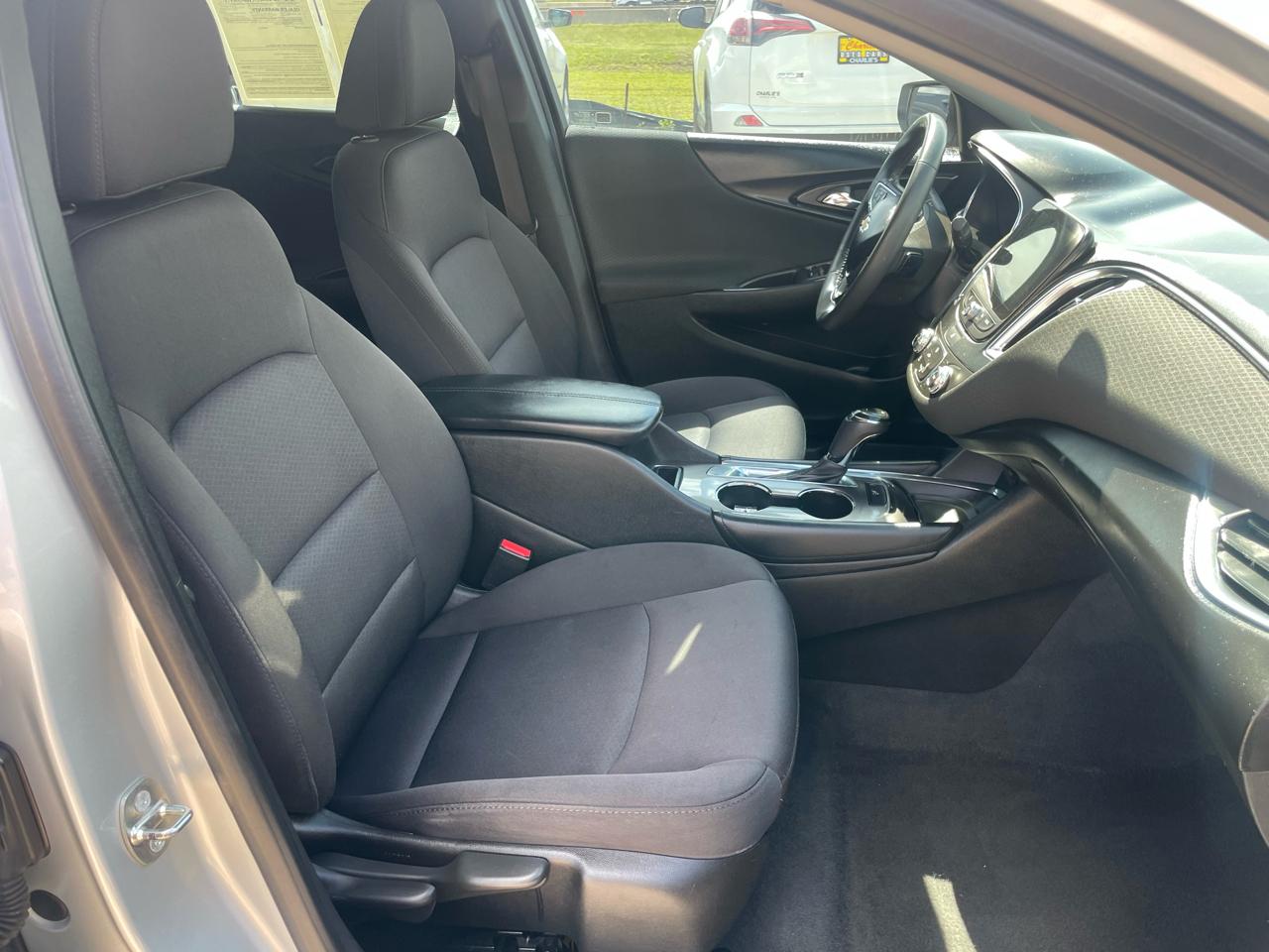 Chevrolet Malibu 4dr Sdn LT w/1LT 2018