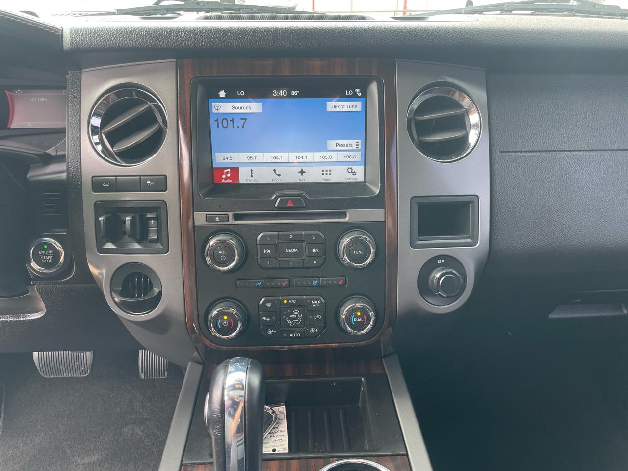 Ford Expedition EL 2WD 4dr Platinum 2016