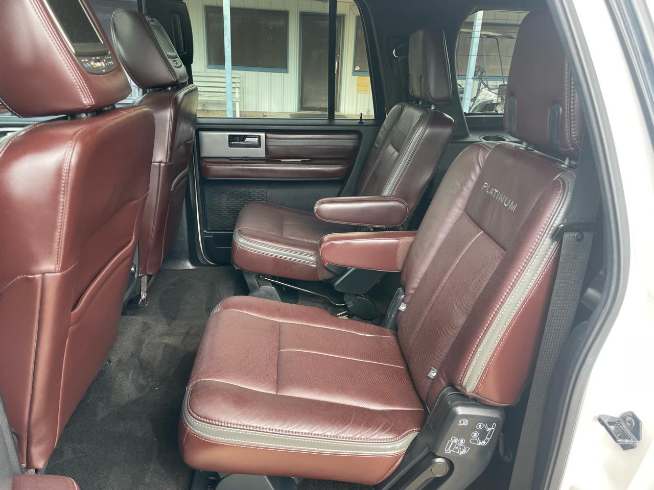 Ford Expedition EL 2WD 4dr Platinum 2016