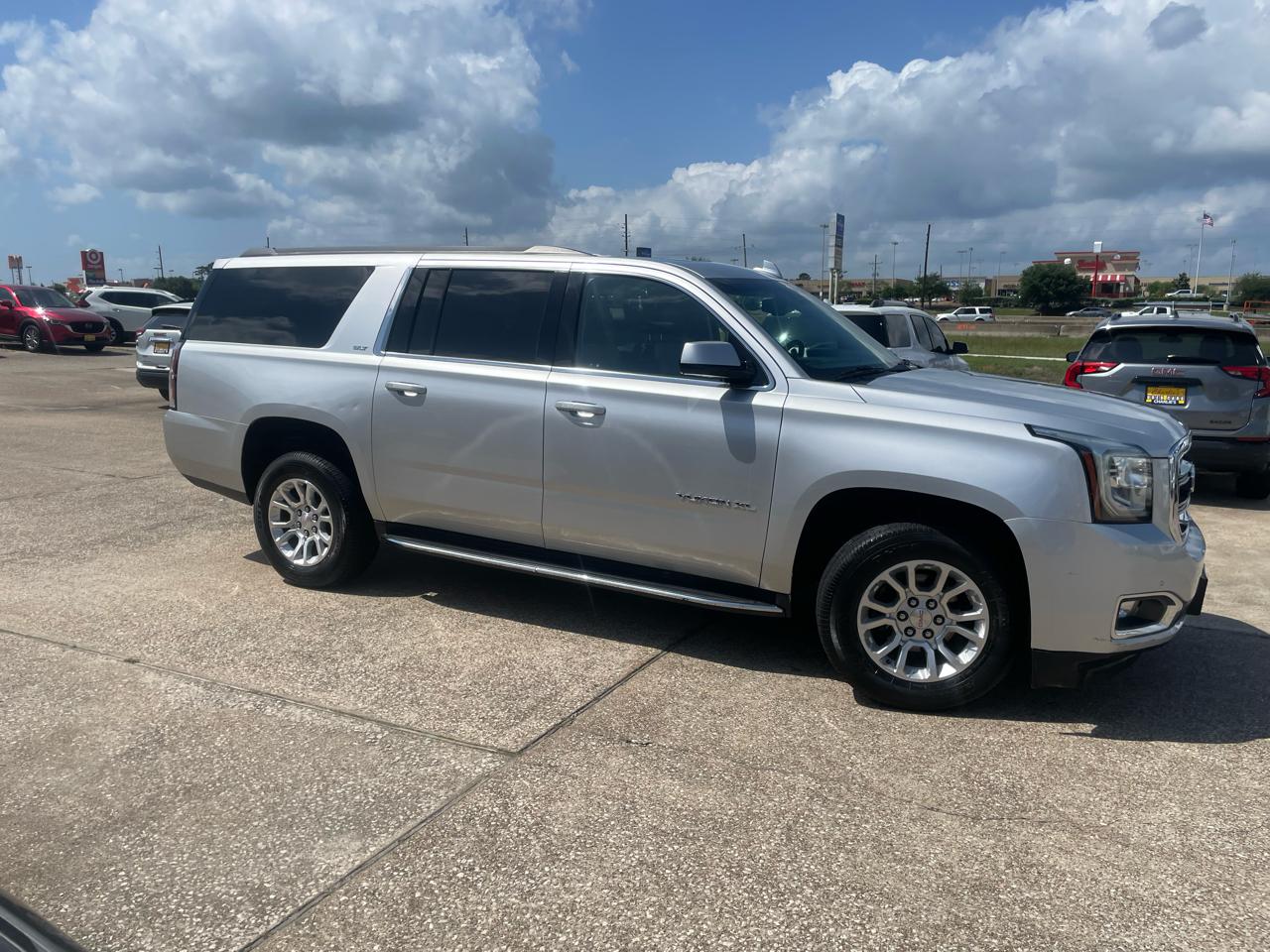 GMC Yukon XL 2WD 4dr SLT 2019