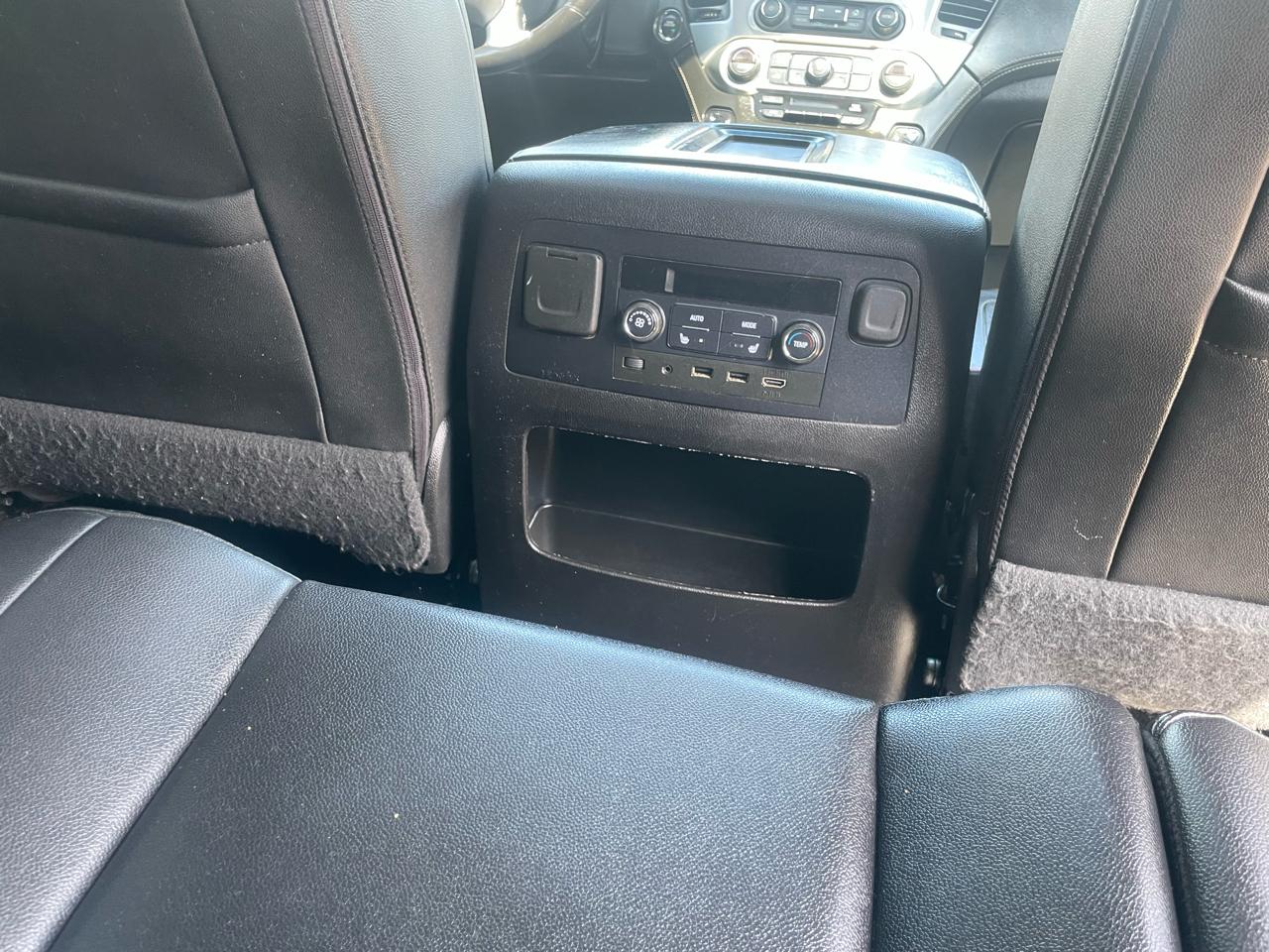 GMC Yukon XL 2WD 4dr SLT 2019