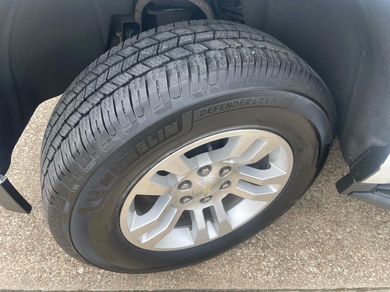 Chevrolet Tahoe 2WD 4dr LT 2019
