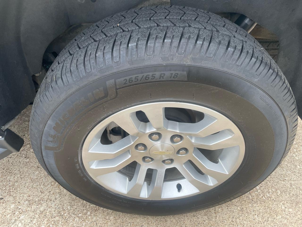Chevrolet Tahoe 2WD 4dr LT 2019