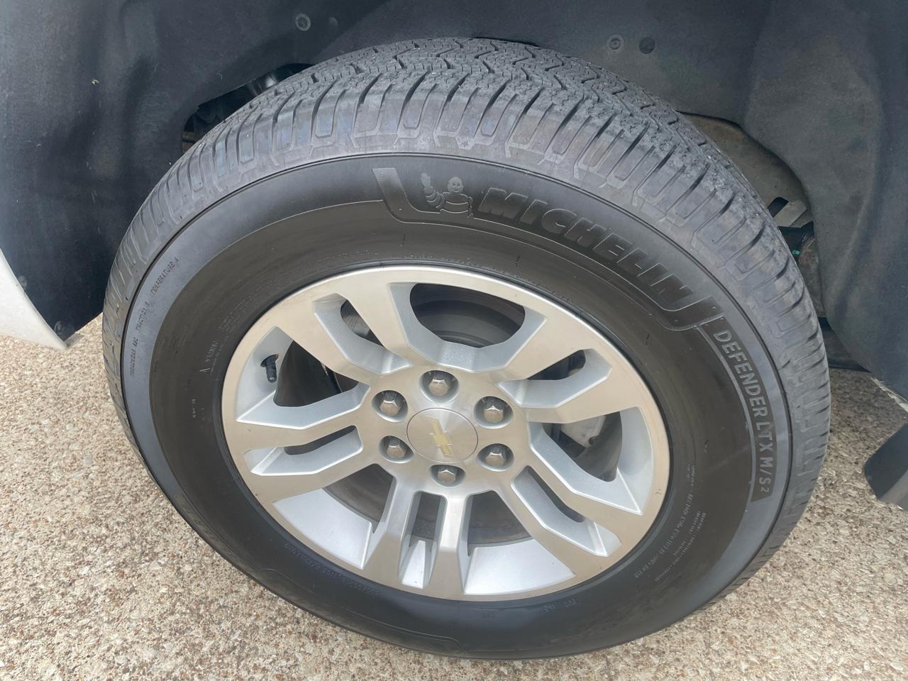 Chevrolet Tahoe 2WD 4dr LT 2019