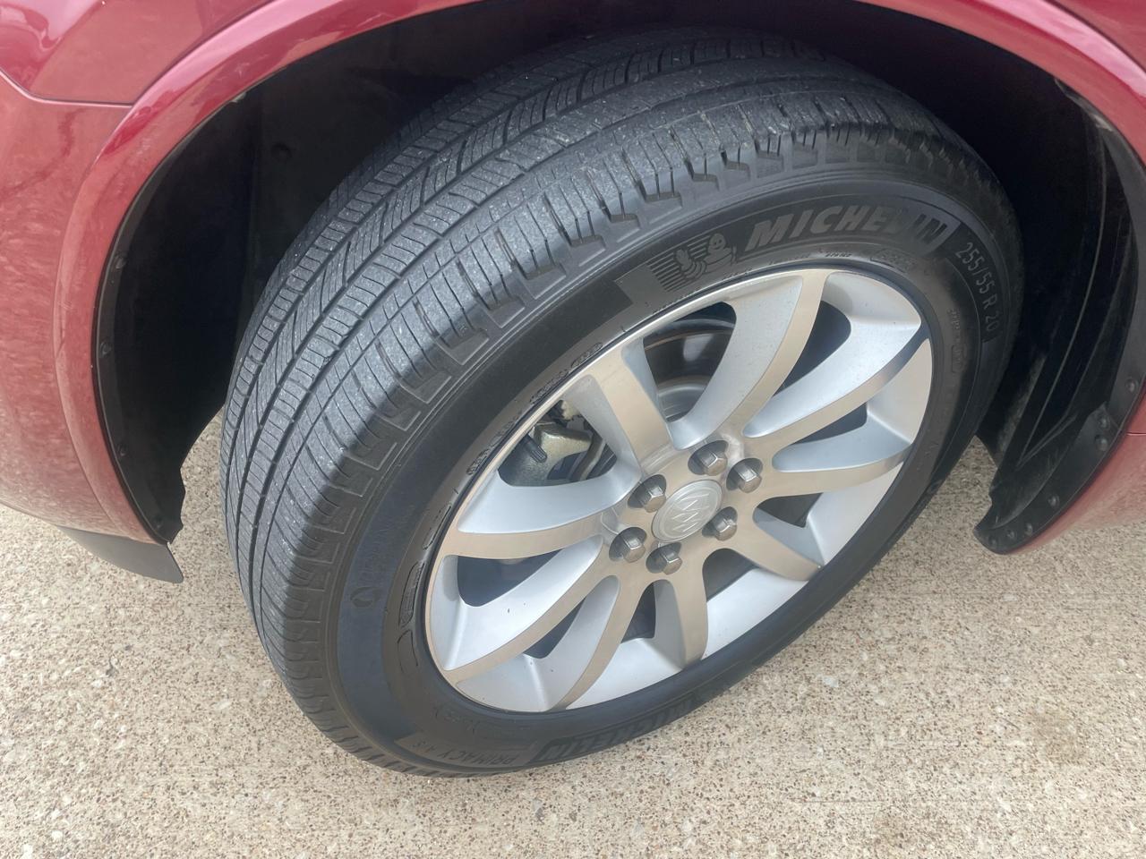 Buick Enclave FWD 4dr Premium 2017