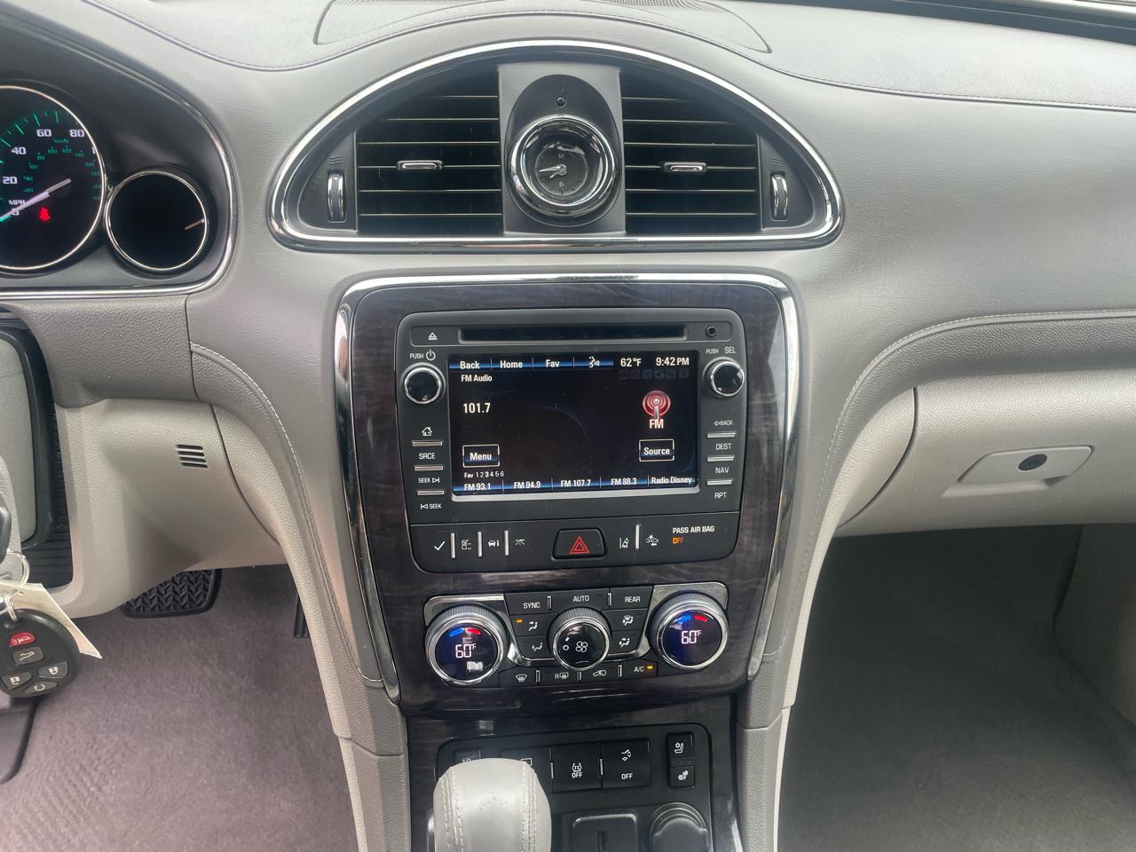 Buick Enclave FWD 4dr Premium 2017