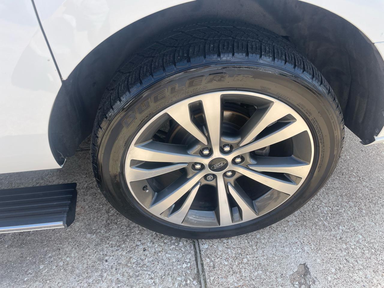 Ford Expedition Max Platinum 4x2 2020