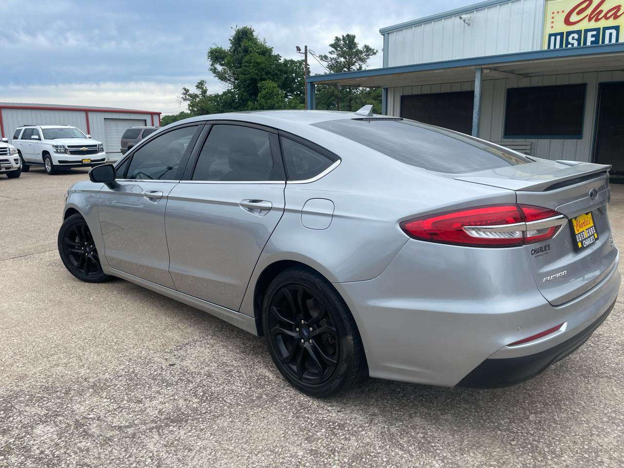 Ford Fusion SE FWD 2020