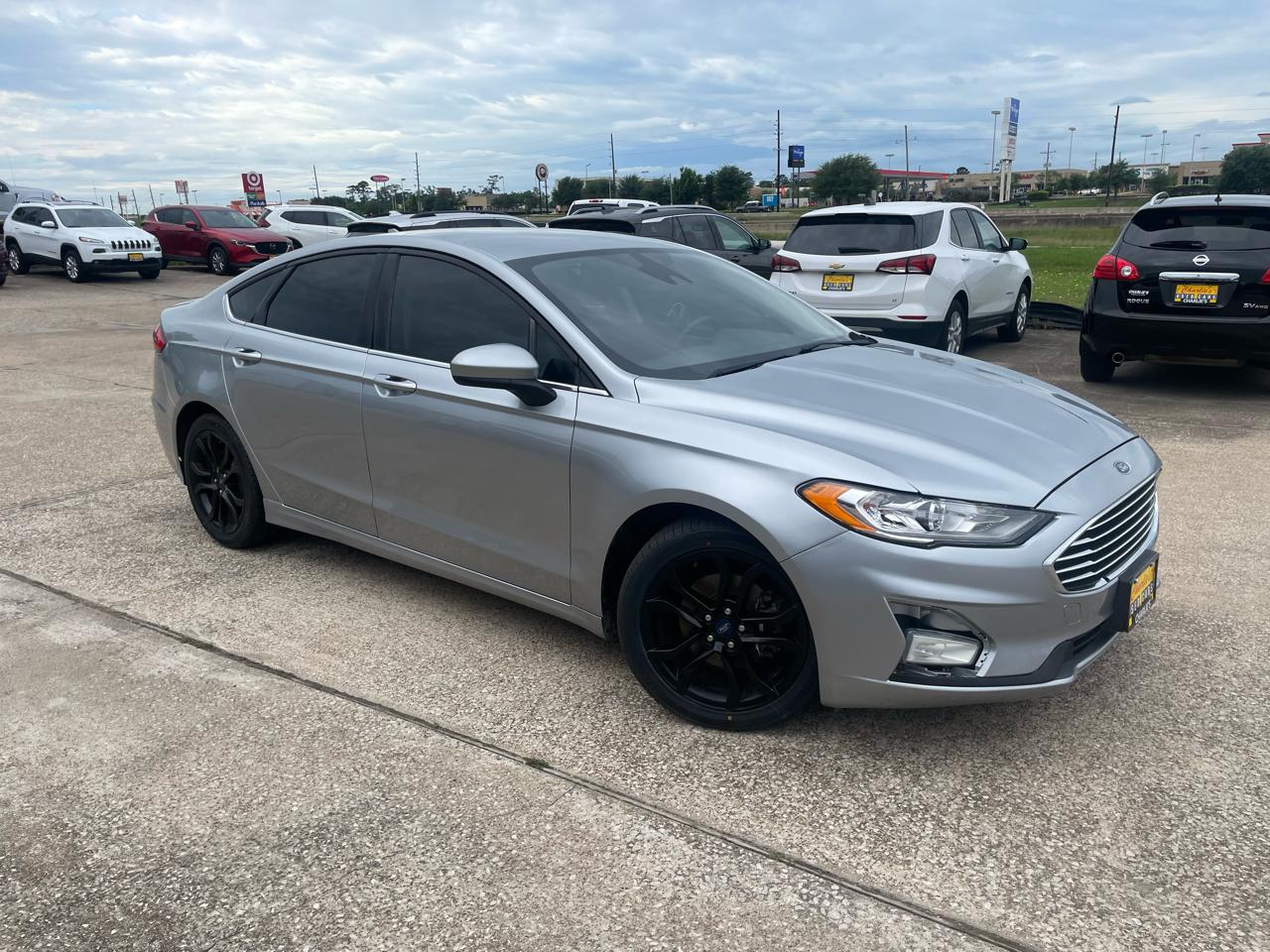 Ford Fusion SE FWD 2020