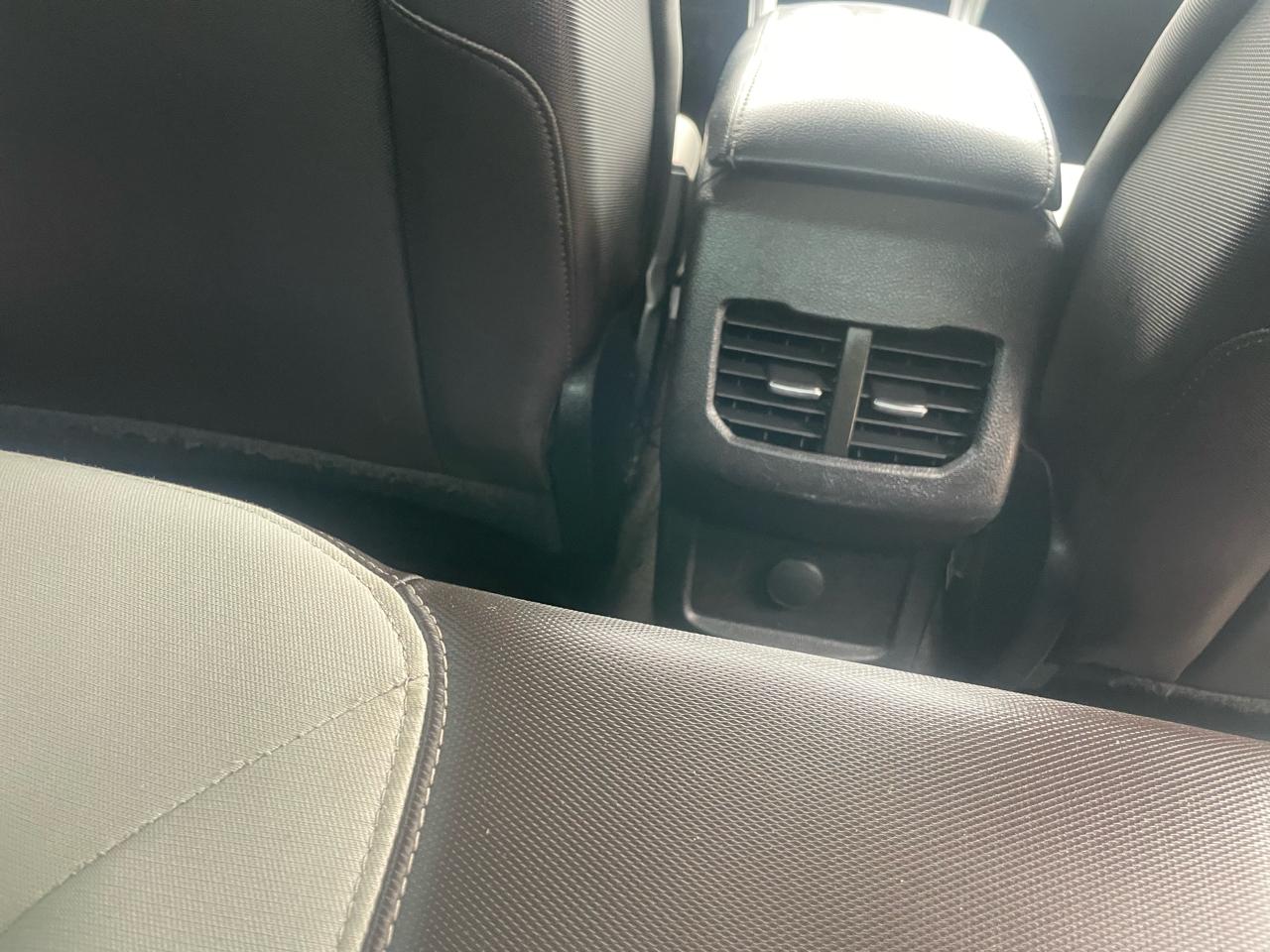 Ford Fusion SE FWD 2020
