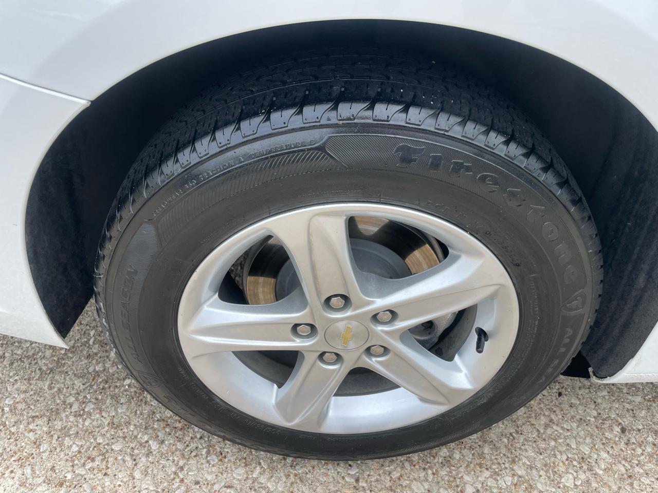 Chevrolet Malibu 4dr Sdn LS w/1FL 2023