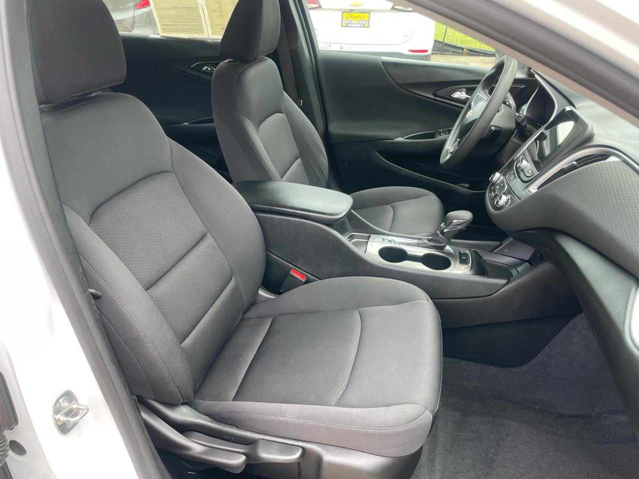 Chevrolet Malibu 4dr Sdn LS w/1FL 2023