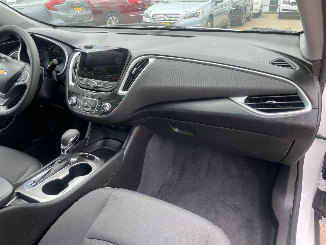 Chevrolet Malibu 4dr Sdn LS w/1FL 2023
