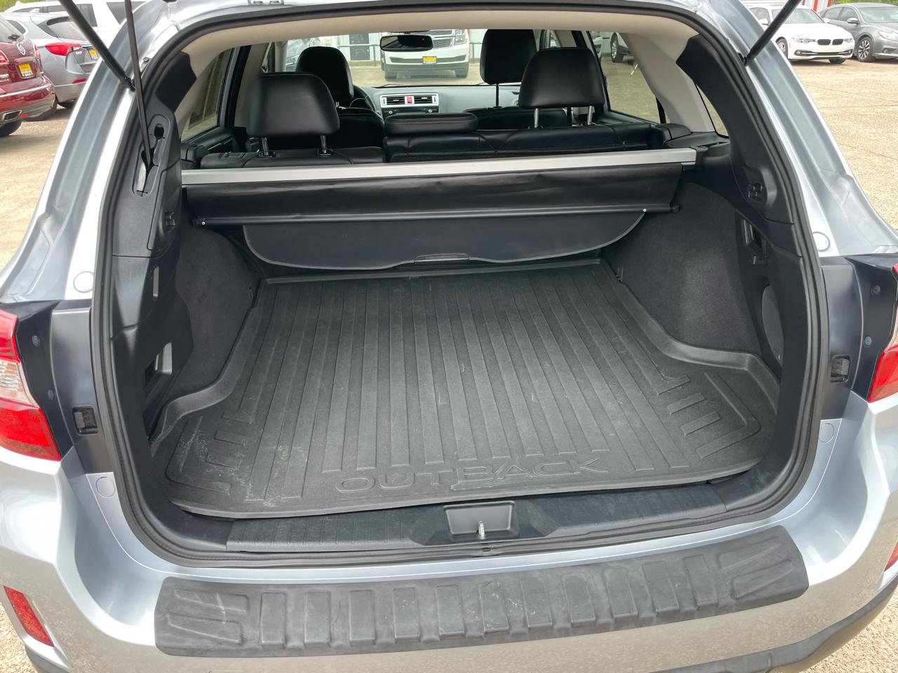 Subaru Outback 4dr Wgn 2.5i Limited 2015