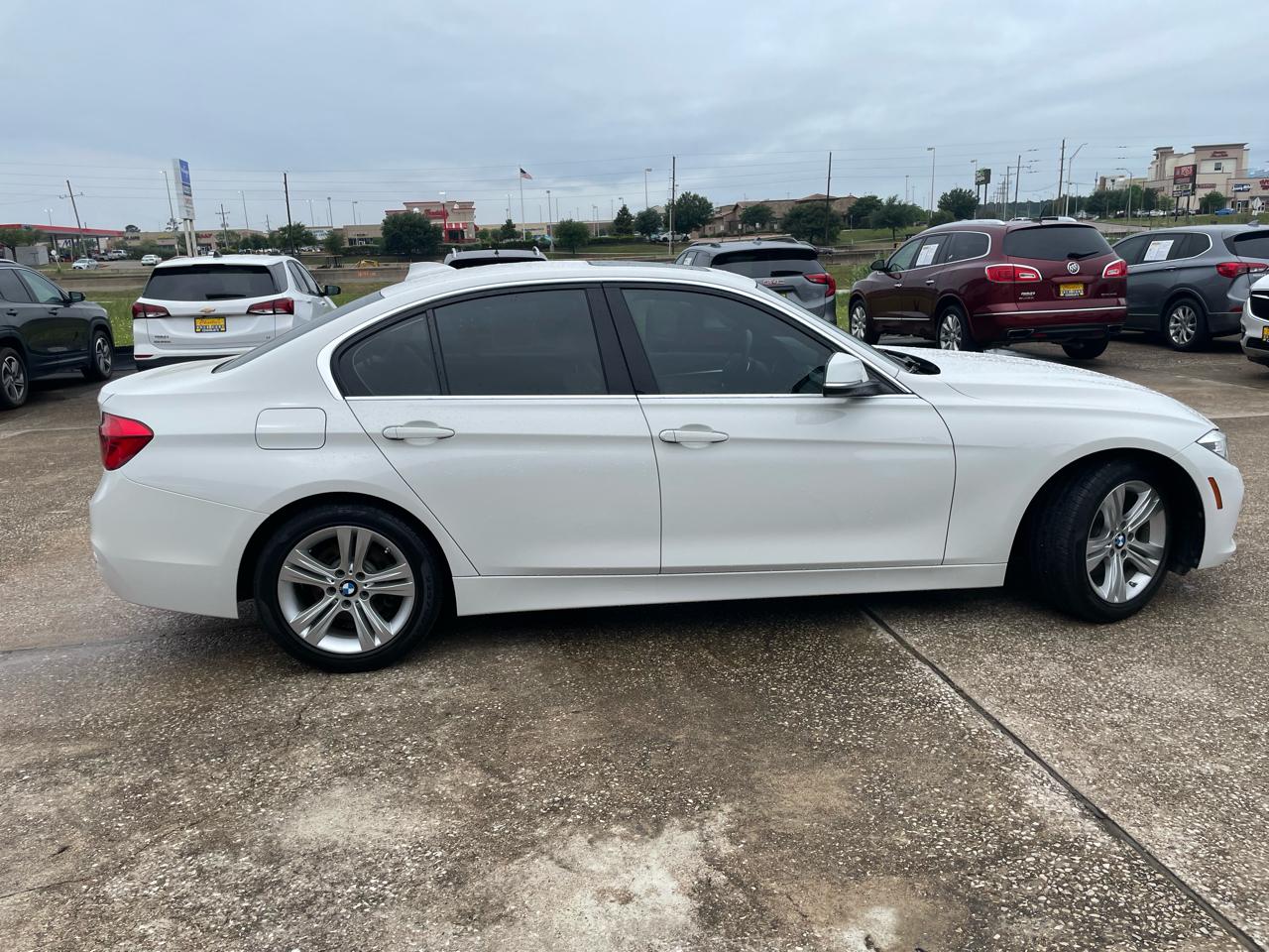 BMW 3 Series 330i Sedan South Africa 2017